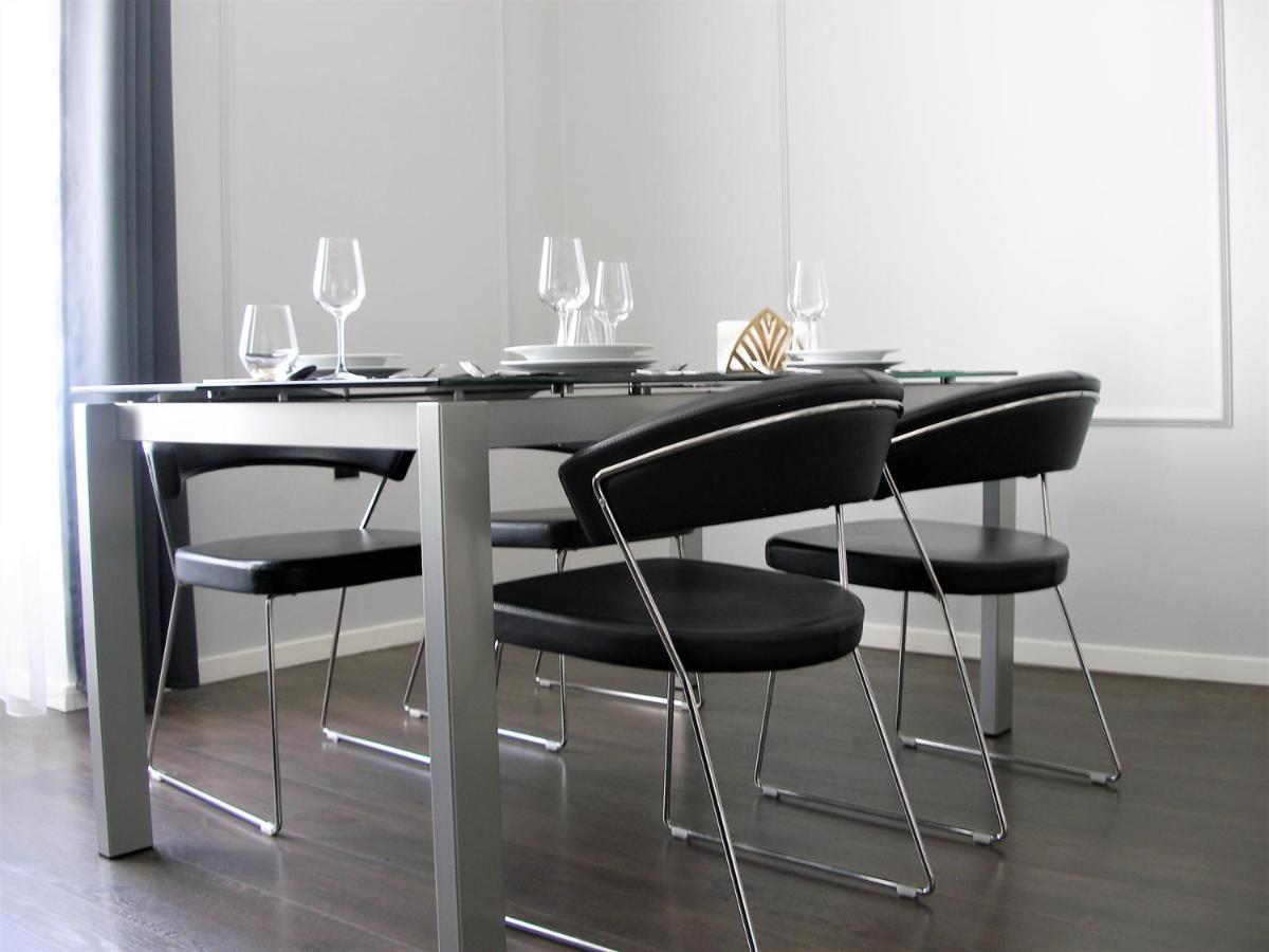 Apartman Neverin Appartement Rijeka Buitenkant foto