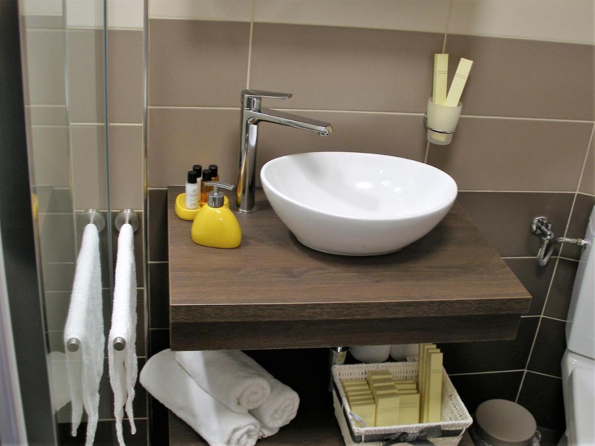 Apartman Neverin Appartement Rijeka Buitenkant foto