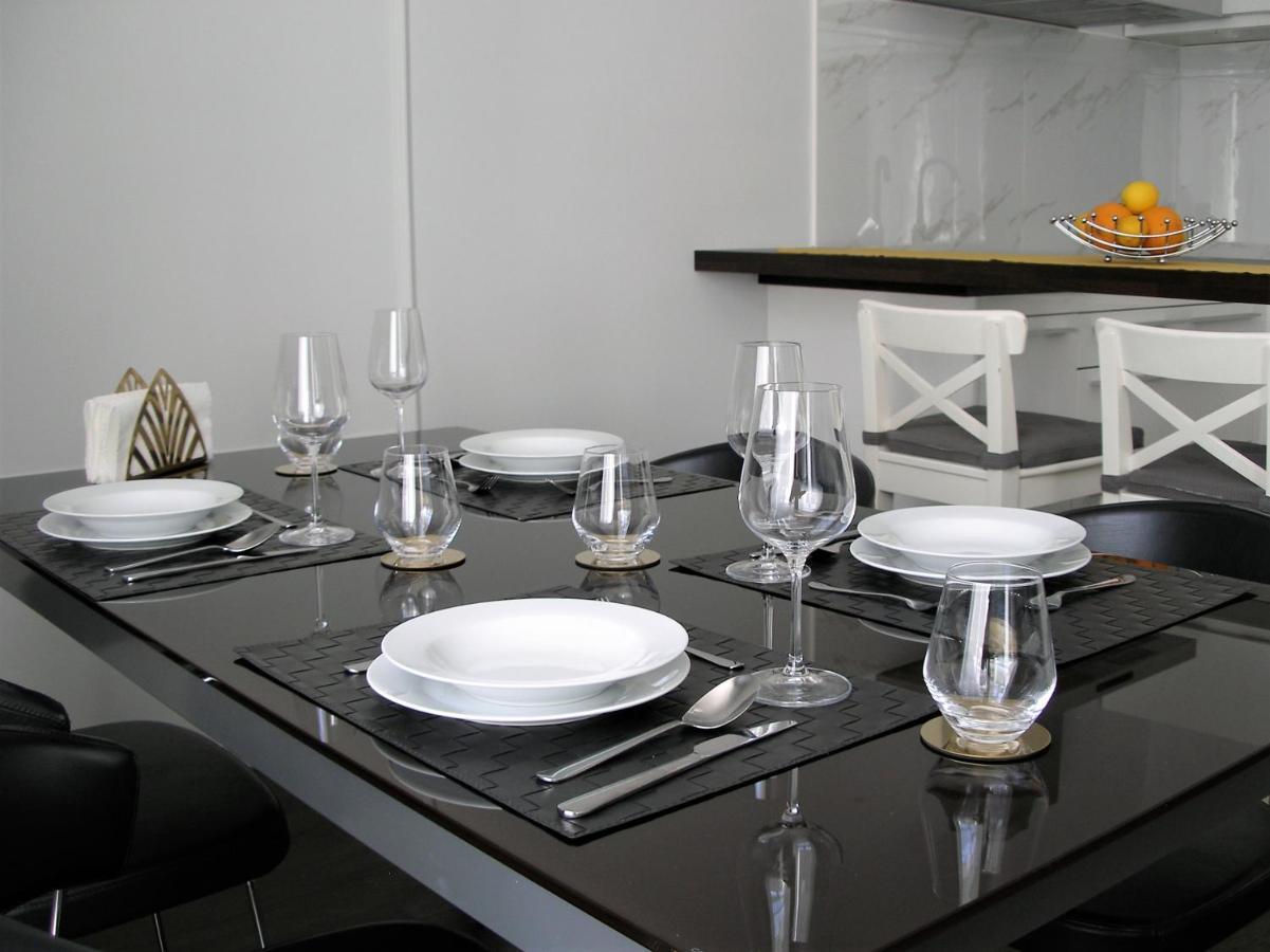 Apartman Neverin Appartement Rijeka Buitenkant foto