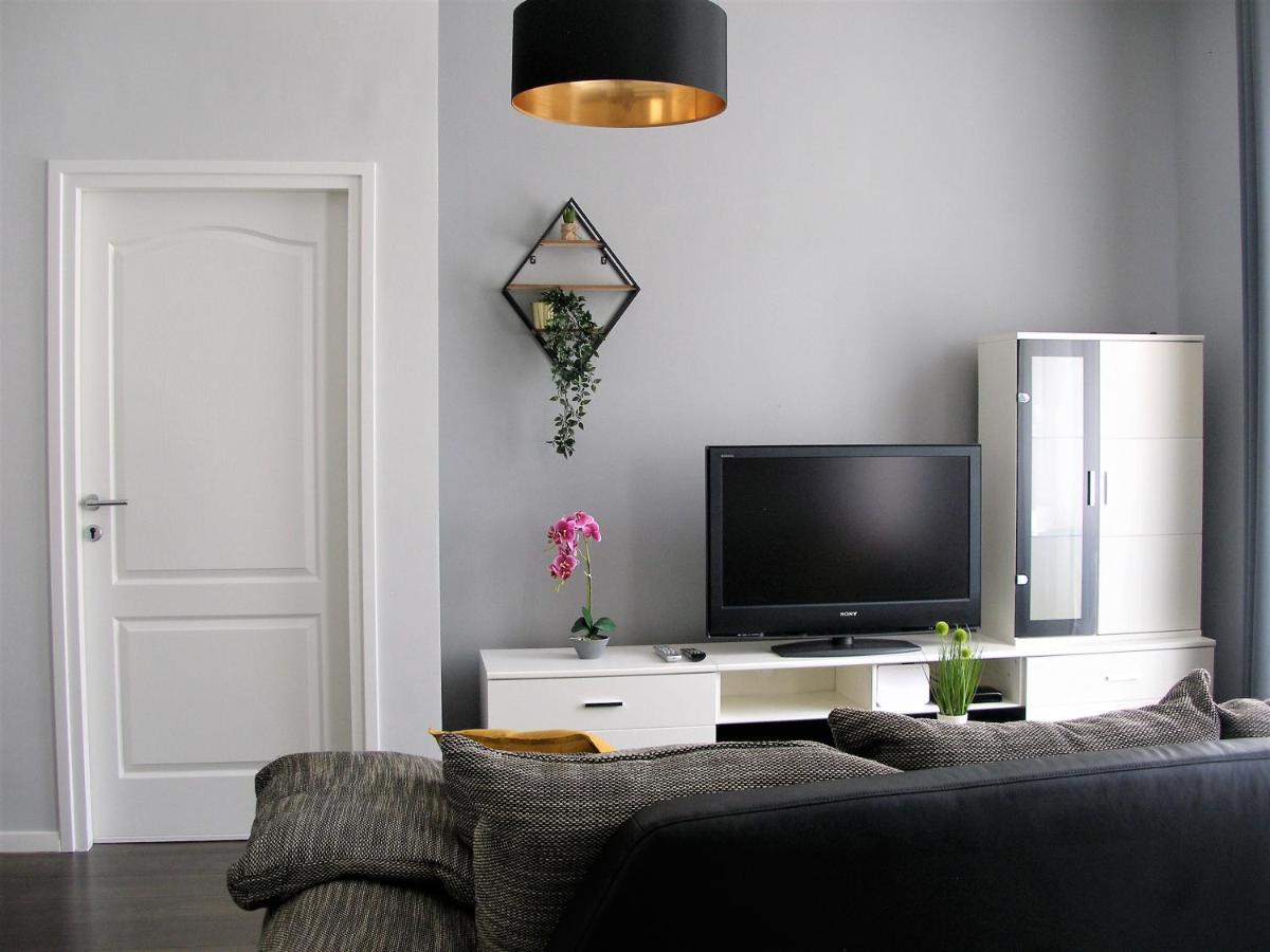 Apartman Neverin Appartement Rijeka Buitenkant foto